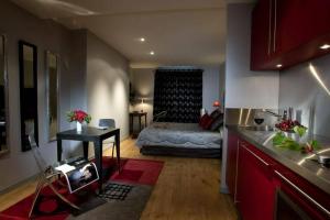 Villa 13, Лимож