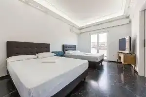 Acropolis View Dream Apartments, Пирей