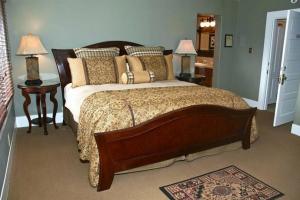 Lara House Bed And Breakfast, Бенд