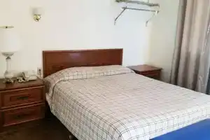 The Olympia Motel, Ниагара-Фолс