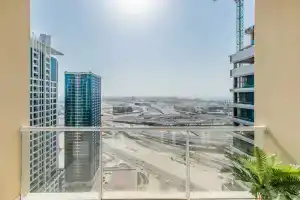 Damac Lake View, Дубай