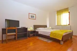 Rooms Ivica 1452, Фажана