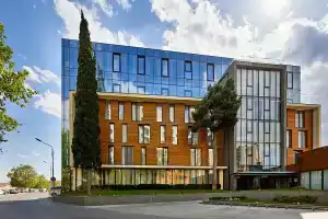 Отель «Iveria Inn»