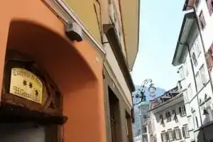 Hotel «Cappello Di Ferro», Больцано