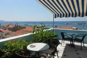 Zorbas Hotel And Studios, Питагорио