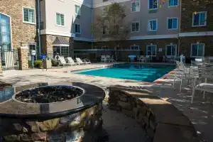 Staybridge Suites Columbus Fort Benning, an Ihg Hotel, Колумбус