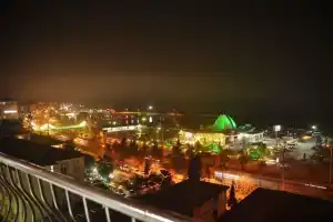 Holiday Times Apart Hotel, Акчаабат