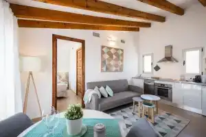 Residence by G Confraria De Sant Miquel, Пальма-де-Майорка