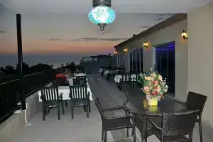 Beachway Hotel, Сиде