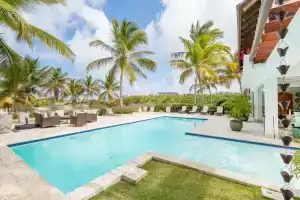 Вилла Luxury villa at Cap Cana Resort, Пунта-Кана