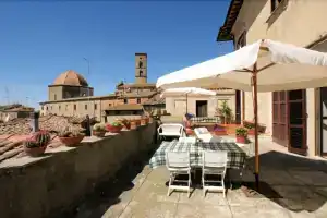 Camere Renzi, Вольтерра