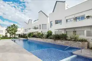 Villa Amalia 47, Торревьеха
