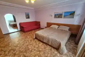 Мини-отель «Южный Домик», Алушта