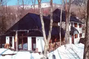 Country House Earl Grey, Хакуба