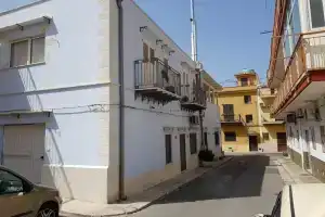 House Orlando, Сферракавалло
