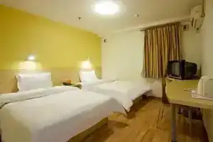 7Days Inn Railway Station Wulukou Subway Station, Сиань