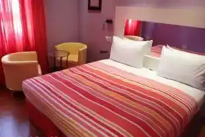 Hostal Arco Iris, Мадрид