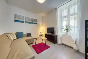 Jaskovy rad 181, Братислава