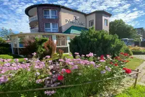 Отель «Ренессанс»