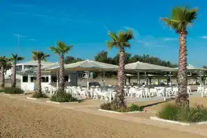 Well-kept Apartment With Ac on Isola di Albarella, Альбарелла