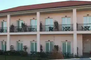 Hotel David, Кастеллетто-сопра-Тичино