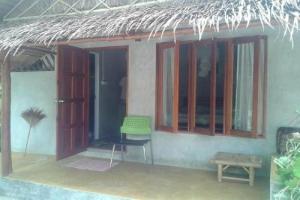 The Bananas Bungalow, Бан Кхао Тхонг