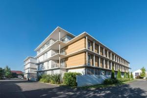 Comfort Suites Pau Idron, По
