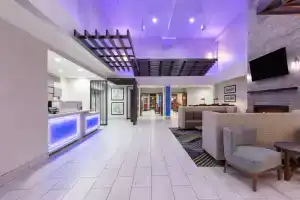 Holiday Inn Express Hotel & Suites Seaside-Convention Center, an Ihg Hotel, Сисайд