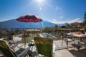 Tremezzo Ulivi Apt. 7, Тремеццо