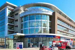 Akarat Trabzon Apart, Йомра