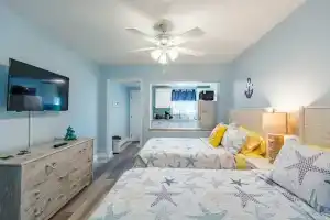 Upham Beach Inn, Сент-Питерсберг Бич