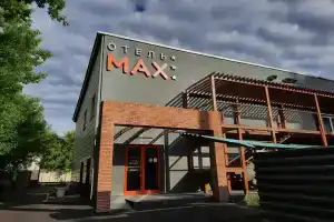 Отель «Макс»