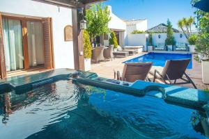 Villa With 5 Bedrooms in Baños y Mendigos, With Wonderful Mountain Vie, Мурсия