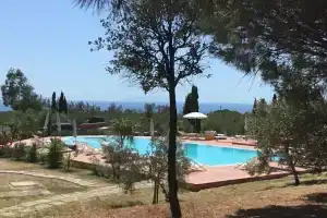 Suite Eleven, Кастильончелло