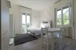 Le casette di Sarah, Лекко