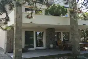 Vito & Rocco Apartment, Малинска