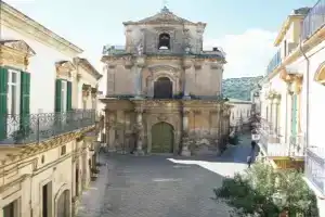 Casa Aruci Sweet Home, Шикли