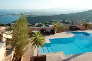 B&b Villa Barone, Таормина