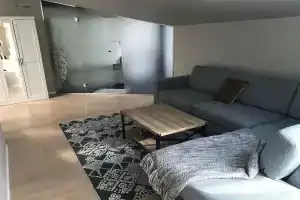 2ndhomes Luxury Helsinki City 2br Penthouse w/Sauna, Хельсинки