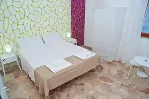 Papillon Bnb, Палермо