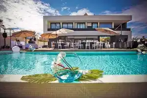 Inmovecos Villa Gawy, Ла-Манга