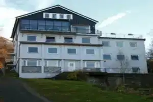 Breidablikk Gjestehus, Нарвик