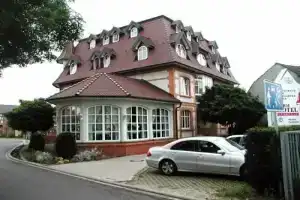 Spreezeit Hotel, Люббенау