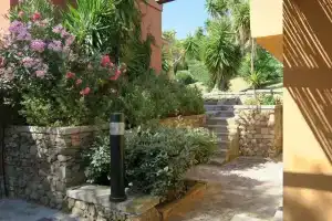 Eco Village Baia Delle Ginestre, Теулада
