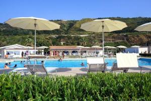 Cora Club, Паргелия