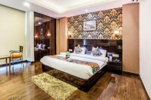 FabHotel Galaxy Patel Nagar, Дели