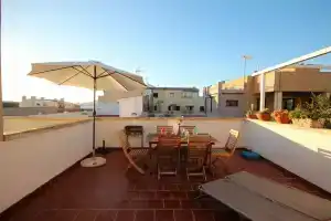Townhouse 200mts to the beach, Пальма-де-Майорка
