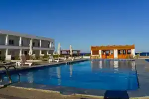 Sarah village, Дахаб