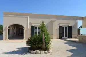 Corte del Sole, Мандурия
