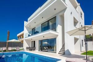 House Luxus Villa Arly, Цриквеница